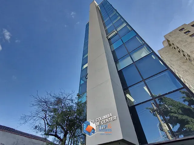 Sala com 32m², à venda, no bairro Santana em São Paulo