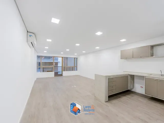 Sala com 50m², à venda, no bairro Vila Romana em São Paulo