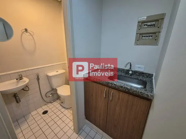 Sala para alugar, no bairro Brooklin Paulista em São Paulo