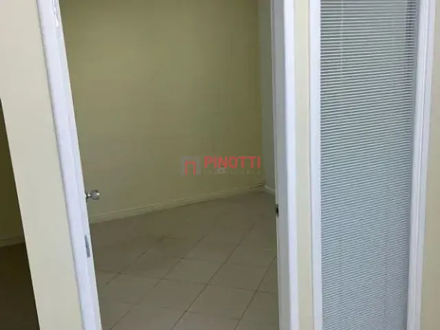Sala à venda, no bairro Centro em São Bernardo do Campo