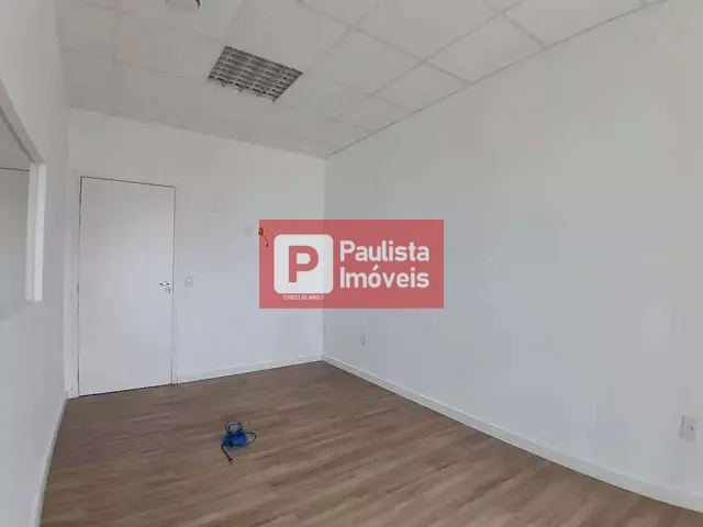 Sala com 92m², para alugar, no bairro Vila São Francisco (Zona Sul) em São Paulo