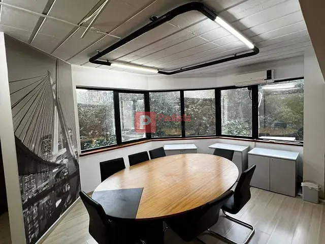 Sala com 130m², à venda, no bairro Itaim Bibi em São Paulo