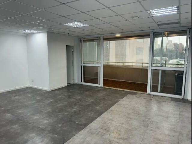 Foto do Sala - Sala comercial para locação, pronta, 2 vagas na garagem, com 68m² localização de fácil acesso, Chácara Santo Antônio (Zona Sul), São Paulo, SP | Paulista Imóveis
