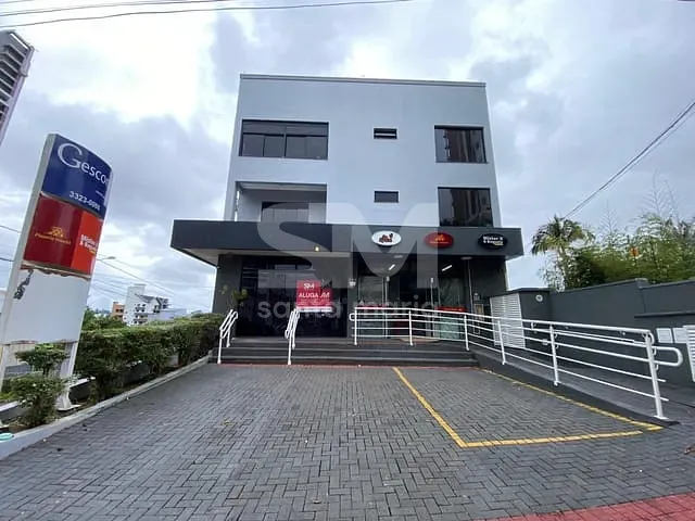 Sala para alugar, no bairro Presidente Médici em Chapecó