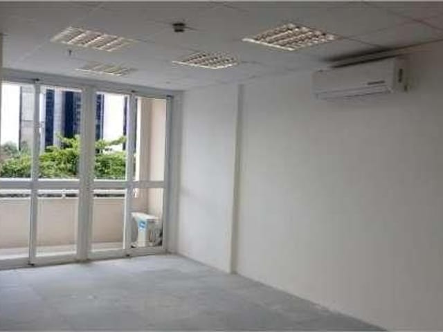Foto do Sala - Sala comercial  para locação, com 39m² 1 vaga na garagem, piso elevado, ar condicionado, varanda, Chácara Santo Antônio, São Paulo, SP | Paulista Imóveis