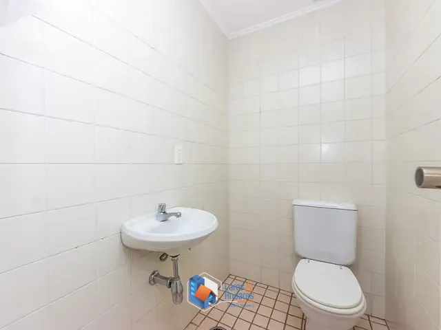 Sala com 44m², à venda, no bairro Moema em São Paulo