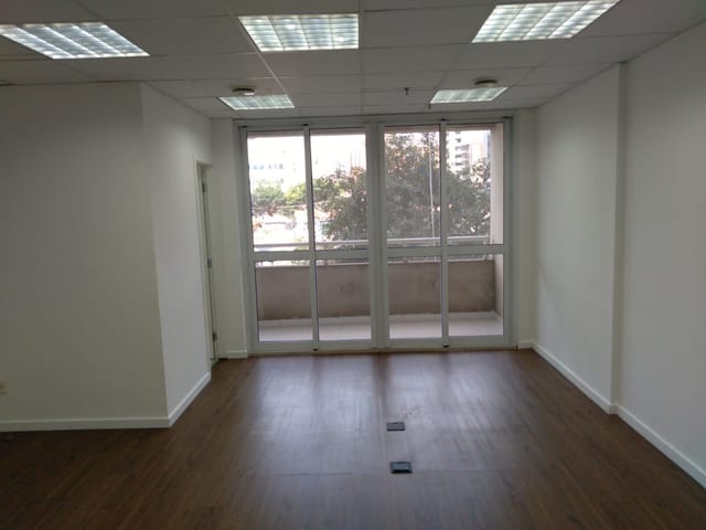 Foto do Sala - Sala Comercial  Para Locação Pronta, piso vinílico elevado, fiação internet, ar condicionado, 1 vaga,  Santo Antônio, São Paulo, SP | Paulista Imóveis