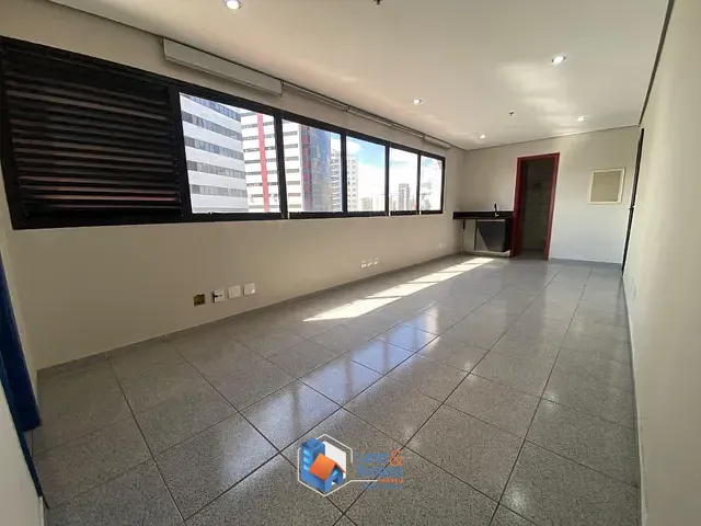 Sala com 75m², à venda, no bairro Vila Monte Alegre em São Paulo