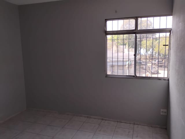 Foto do Sala - Sala comercial, 1.600, incluso Aluguel, Água e Iptu, na Avenida do Rio Bonito,Sobreloja, com 02 Salas, Cozinha,Valor de 1.600, já incluso água e Iptu | Paulista Imóveis