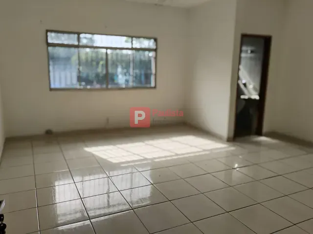 Sala com 43m², para alugar, no bairro Socorro em São Paulo