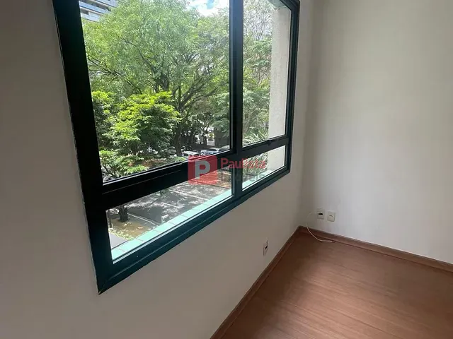 Sala com 31m², à venda ou para alugar, no bairro Jardim Paulista em São Paulo