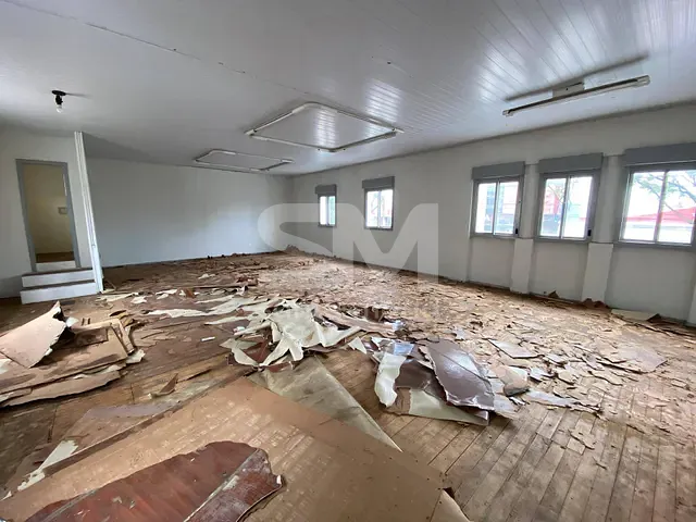 Sala para alugar, no bairro Centro em Chapecó