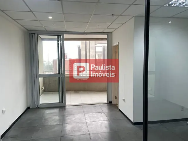 Sala com 64m², à venda ou para alugar, no bairro Chácara Santo Antônio (Zona Sul) em São Paulo