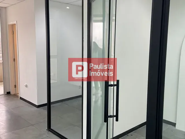 Sala com 64m², à venda ou para alugar, no bairro Chácara Santo Antônio (Zona Sul) em São Paulo