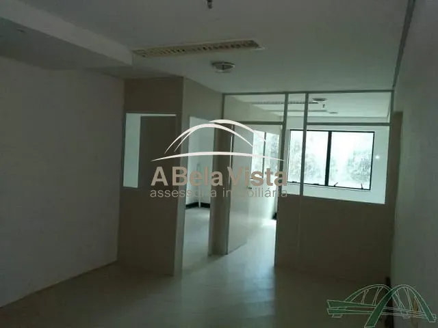 Sala com 948m², para alugar, no bairro Residencial Quatro (Alphaville) em Santana de Parnaíba