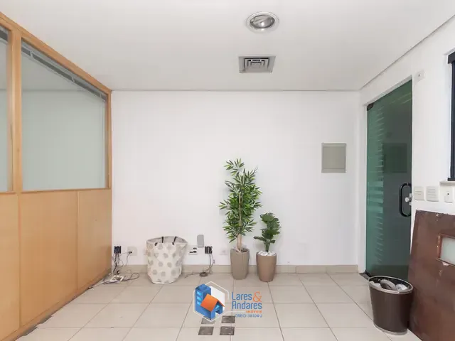 Sala com 37m², à venda, no bairro Consolação em São Paulo