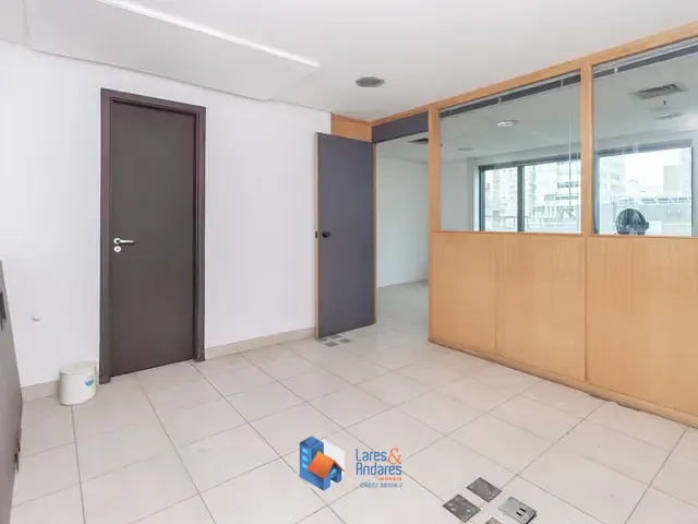 Sala com 37m², à venda, no bairro Consolação em São Paulo