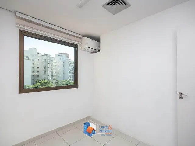 Sala com 28m², à venda, no bairro Consolação em São Paulo