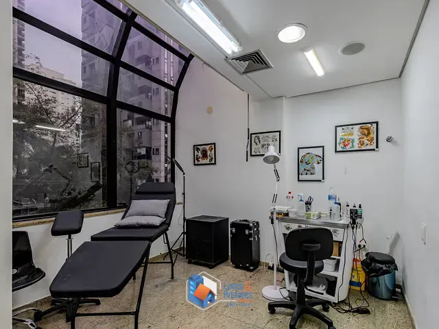 Sala com 45m², à venda, no bairro Moema em São Paulo