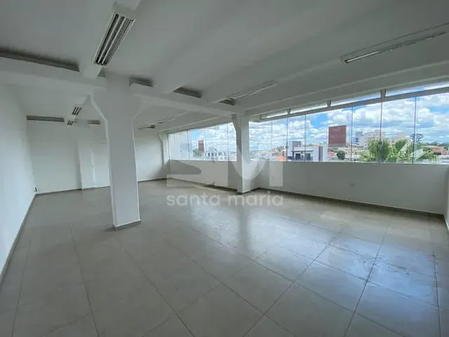 Sala para alugar, no bairro Efapi em Chapecó