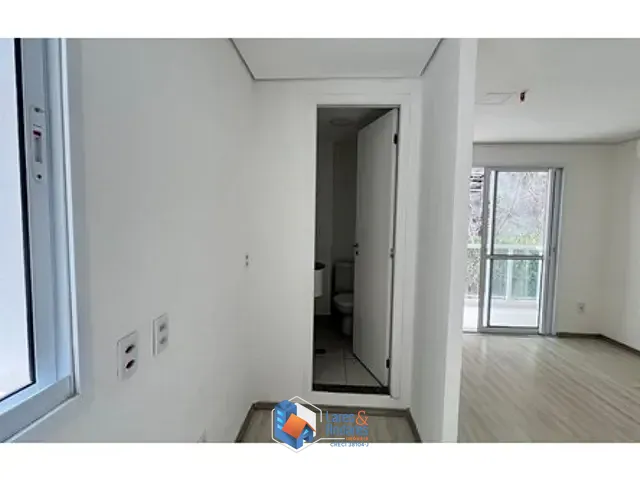 Sala com 38m², à venda, no bairro Jardim Paulista em São Paulo