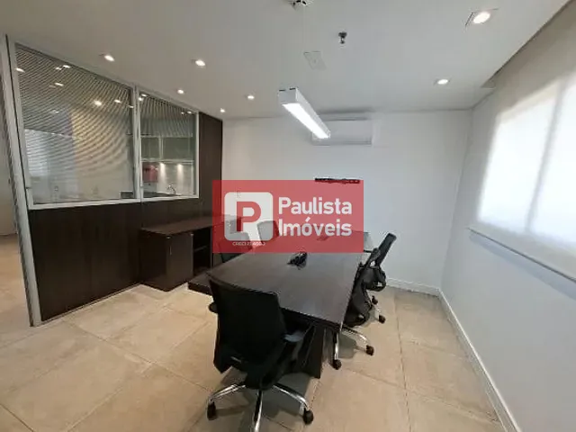 Sala com 120m², para alugar, no bairro Vila Almeida em São Paulo