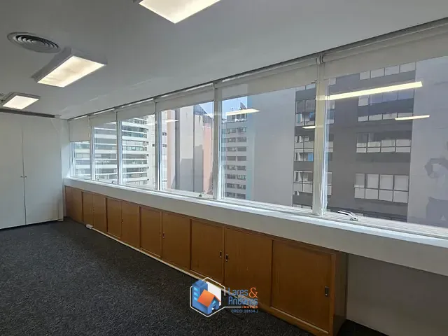 Sala com 61m², à venda, no bairro Vila Olímpia em São Paulo