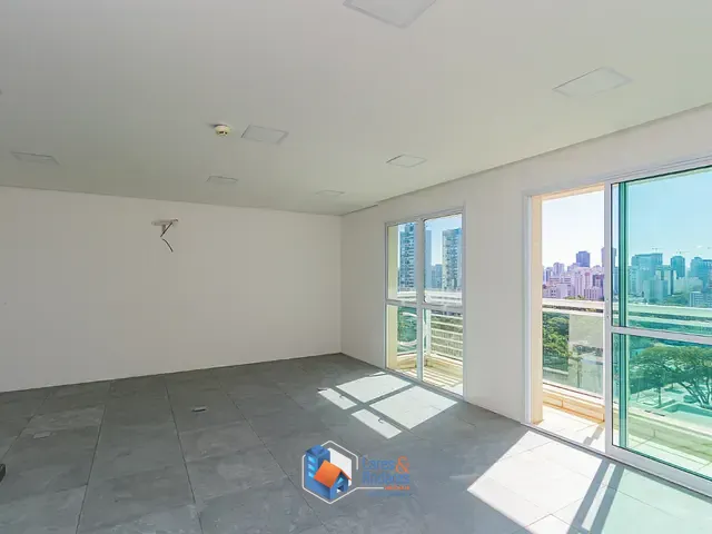 Sala com 91m², à venda, no bairro Santo Amaro em São Paulo