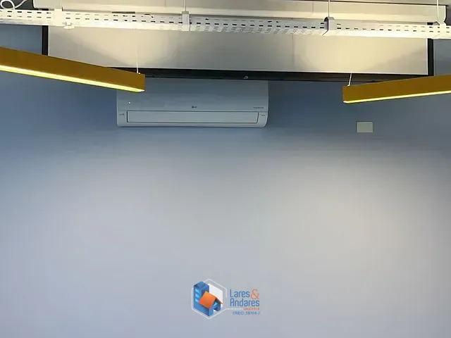 Sala com 45m², à venda, no bairro Vila Olímpia em São Paulo