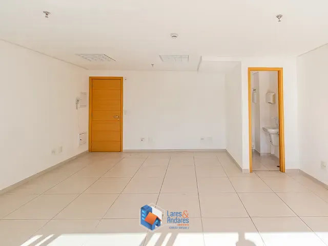 Sala com 31m², à venda, no bairro Campo Belo em São Paulo