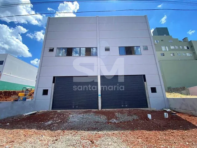 Sala para alugar, no bairro Efapi em Chapecó