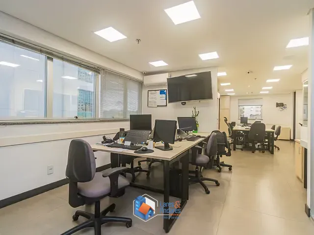 Sala com 204m², à venda, no bairro Santo Amaro em São Paulo