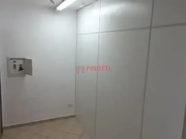 Sala à venda, no bairro Centro em São Bernardo do Campo