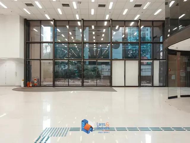Sala com 2481m², à venda, no bairro Brooklin Paulista em São Paulo