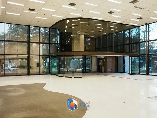 Sala com 2481m², à venda, no bairro Brooklin Paulista em São Paulo