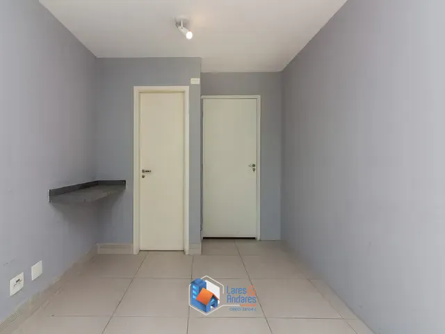 Sala com 41m², à venda, no bairro Vila Romana em São Paulo