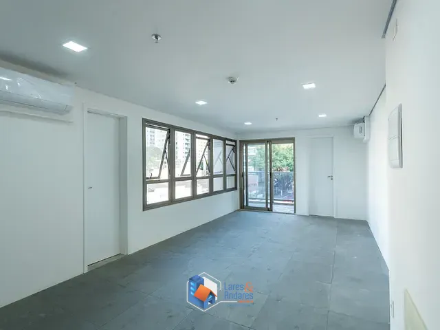 Sala com 36m², à venda, no bairro Perdizes em São Paulo