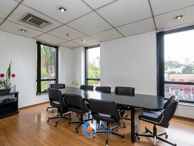 Sala com 37m², à venda, no bairro Jardim Londrina em São Paulo