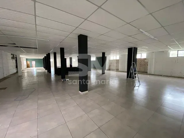 Sala com 1200m², para alugar, no bairro Centro em Chapecó