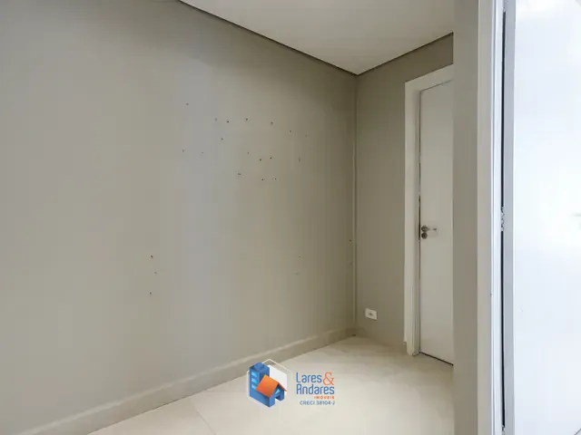 Sala com 86m², à venda, no bairro Santa Cecília em São Paulo