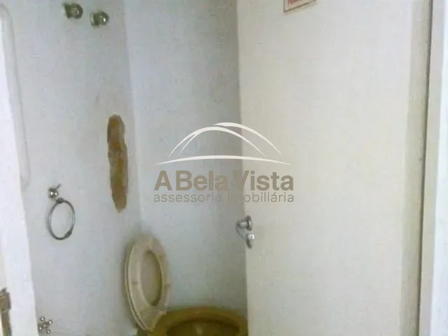 Sala com 11m², para alugar, no bairro Parque Continental em São Paulo