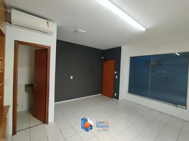 Sala com 21m², à venda, no bairro Centro em Ribeirão Preto