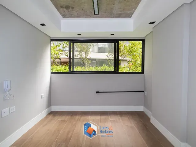 Sala com 14m², à venda, no bairro Pinheiros em São Paulo