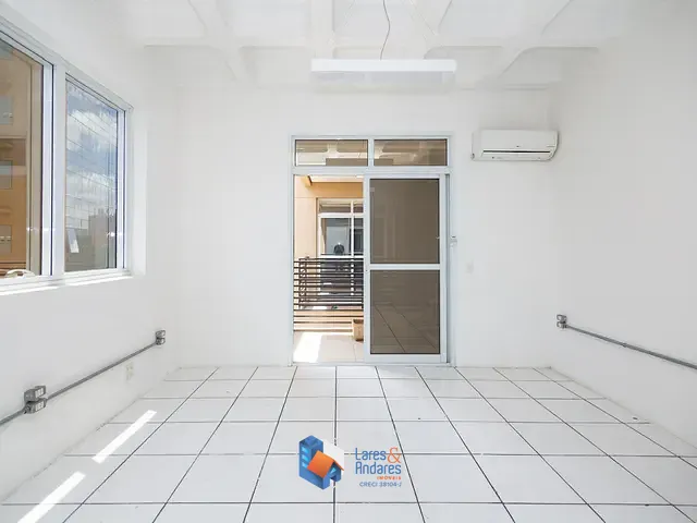 Sala com 96m², à venda, no bairro Vila Gustavo em São Paulo