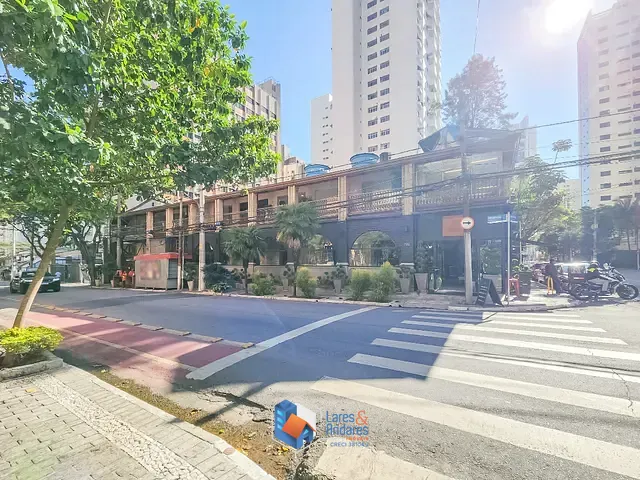 Sala com 400m², à venda, no bairro Vila Uberabinha em São Paulo