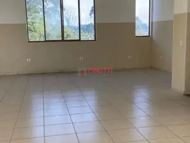 Sala para alugar, no bairro Ferrazópolis em São Bernardo do Campo