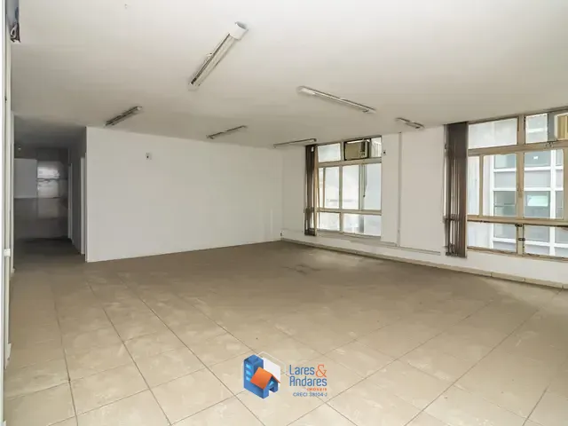 Sala com 200m², à venda, no bairro República em São Paulo