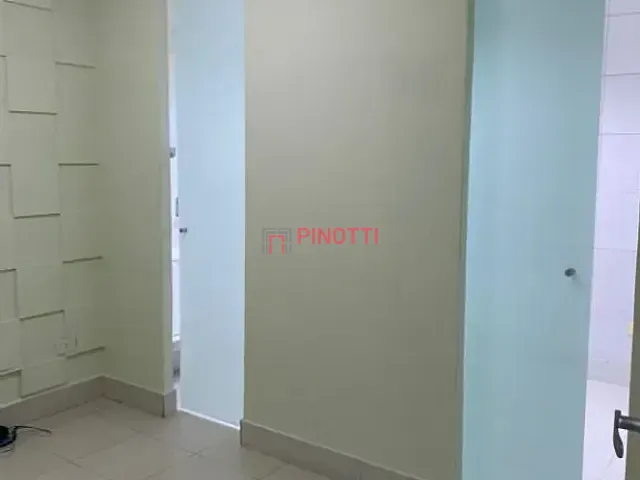 Sala para alugar, no bairro Vila Dora em Santo André