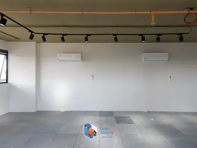 Sala com 69m², à venda, no bairro Água Branca em São Paulo