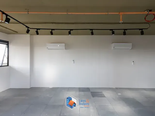 Sala com 69m², à venda, no bairro Água Branca em São Paulo